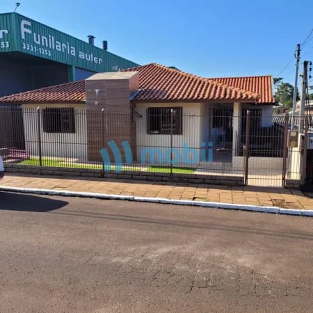Casa em Carazinho - Centro