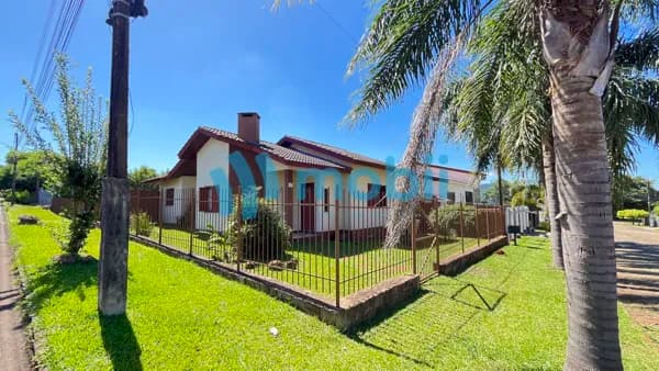 Casa em Carazinho - Loeff