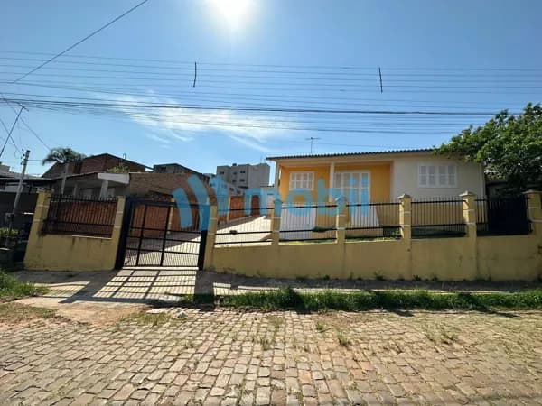 Casa em Carazinho - Centro