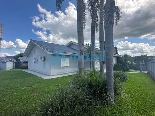 Casa em Carazinho - Loeff