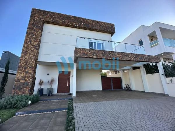 Casa Alto Padrão - Condomínio Boulevard