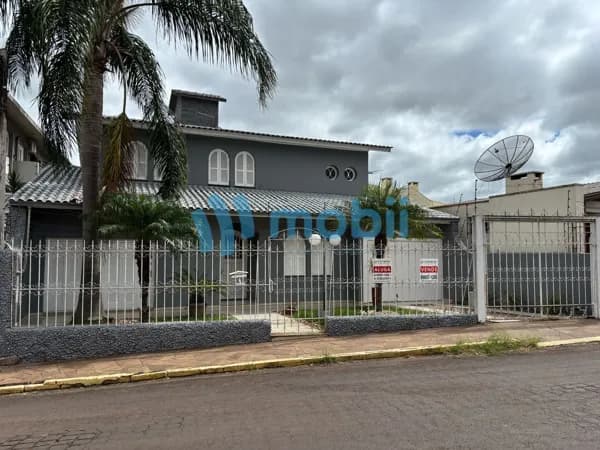 Casa em Carazinho - Centro