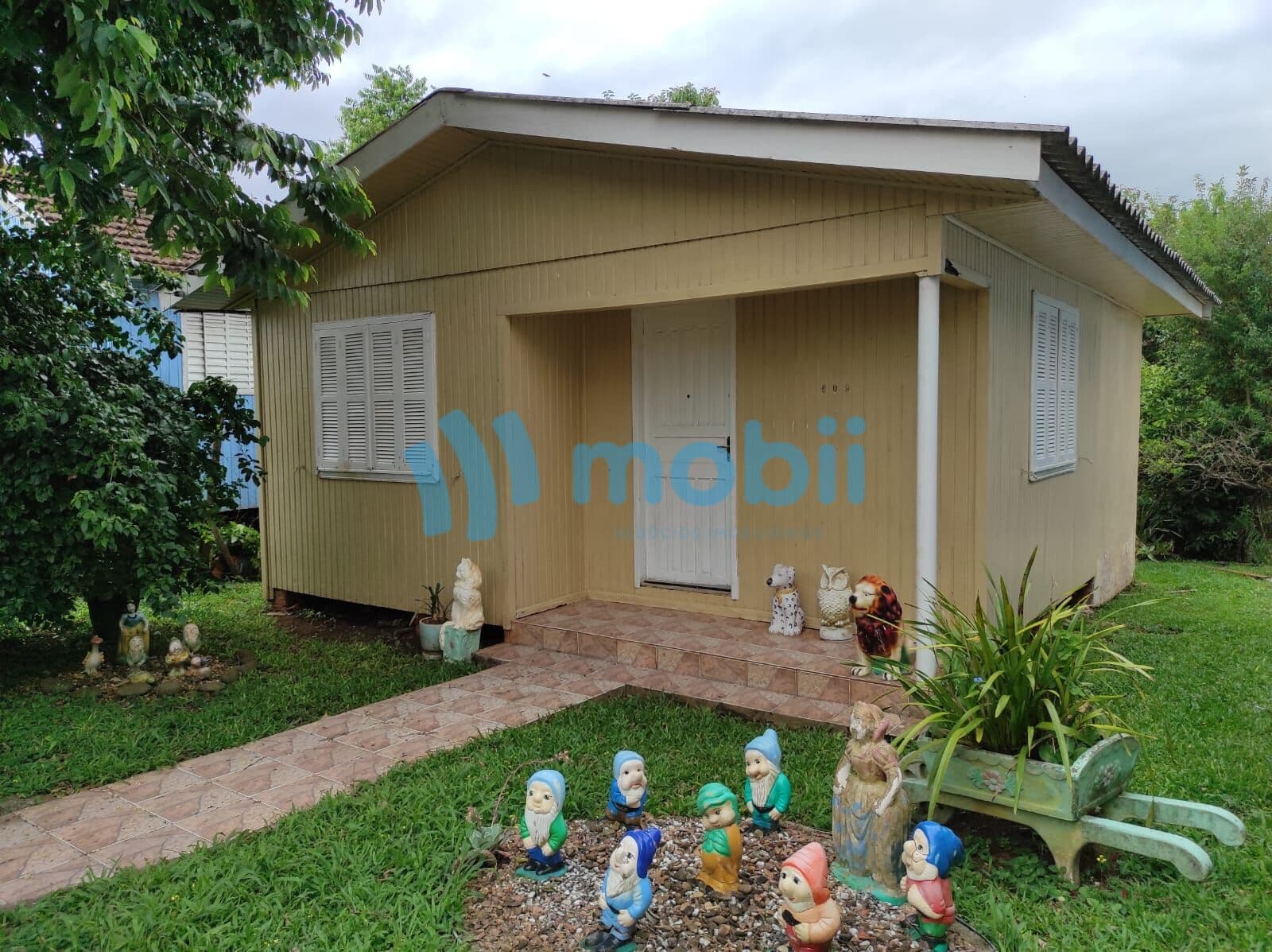 Casa de Madeira - Oportunidade Única