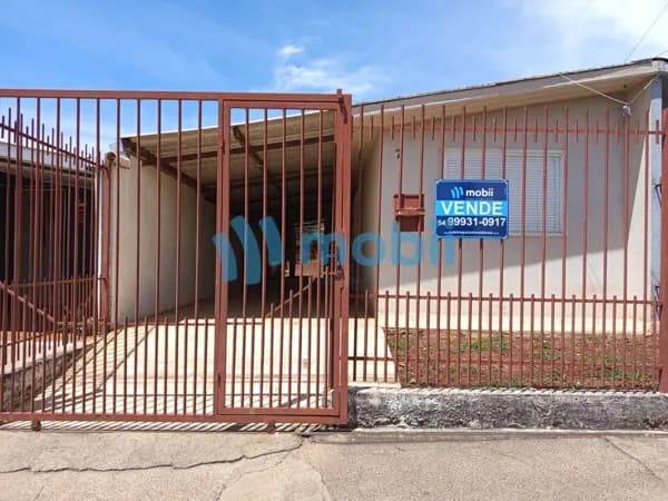 Casa de Condomínio em Carazinho - Floresta