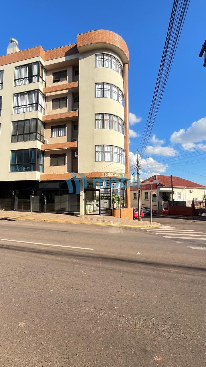 Apartamento na Avenida Pátria