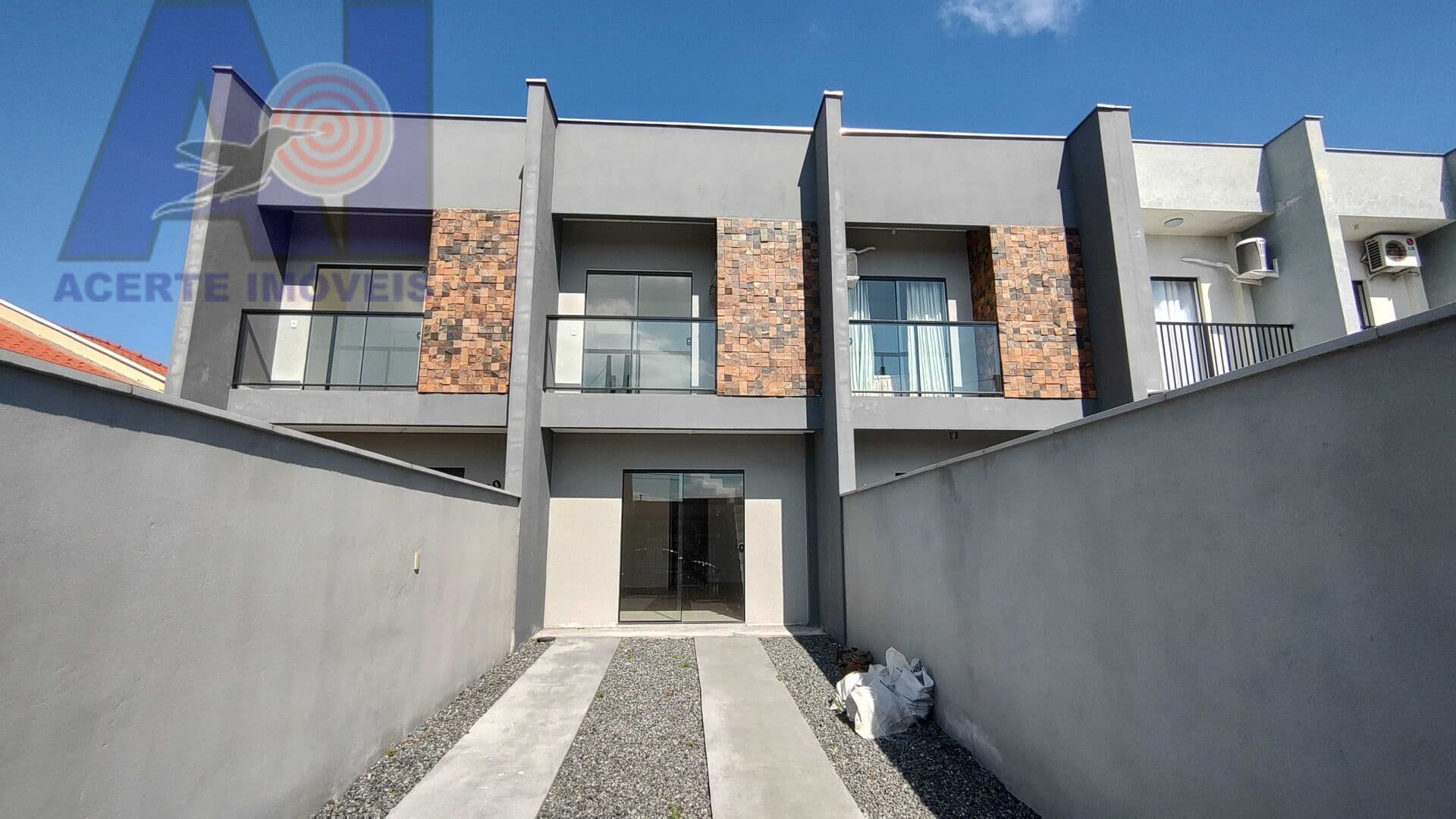 Casa em Joinville - Espinheiros