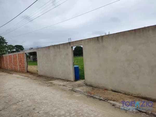Fazenda/Sítios/Chácaras em Conceição de Macabu - Vila Barata