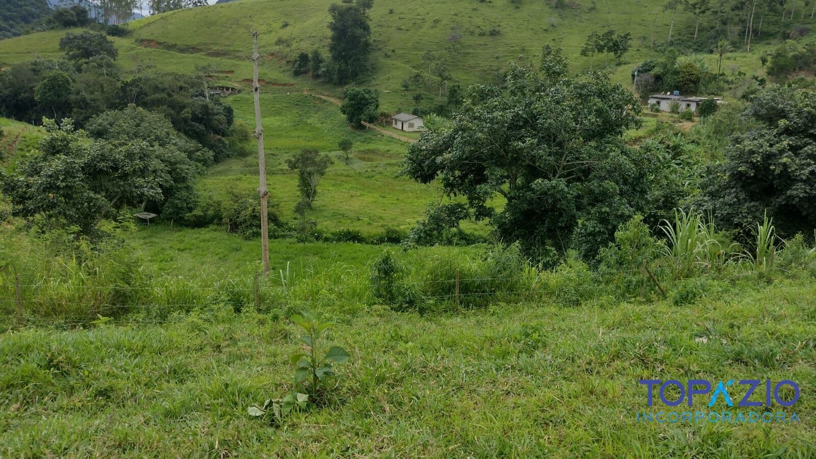 Fazenda/Sítios/Chácaras em Santa Maria Madalena - Dr. Loretti