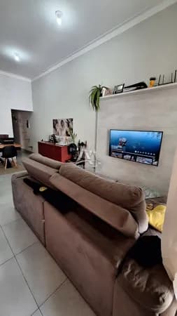 Casa moderna com piscina