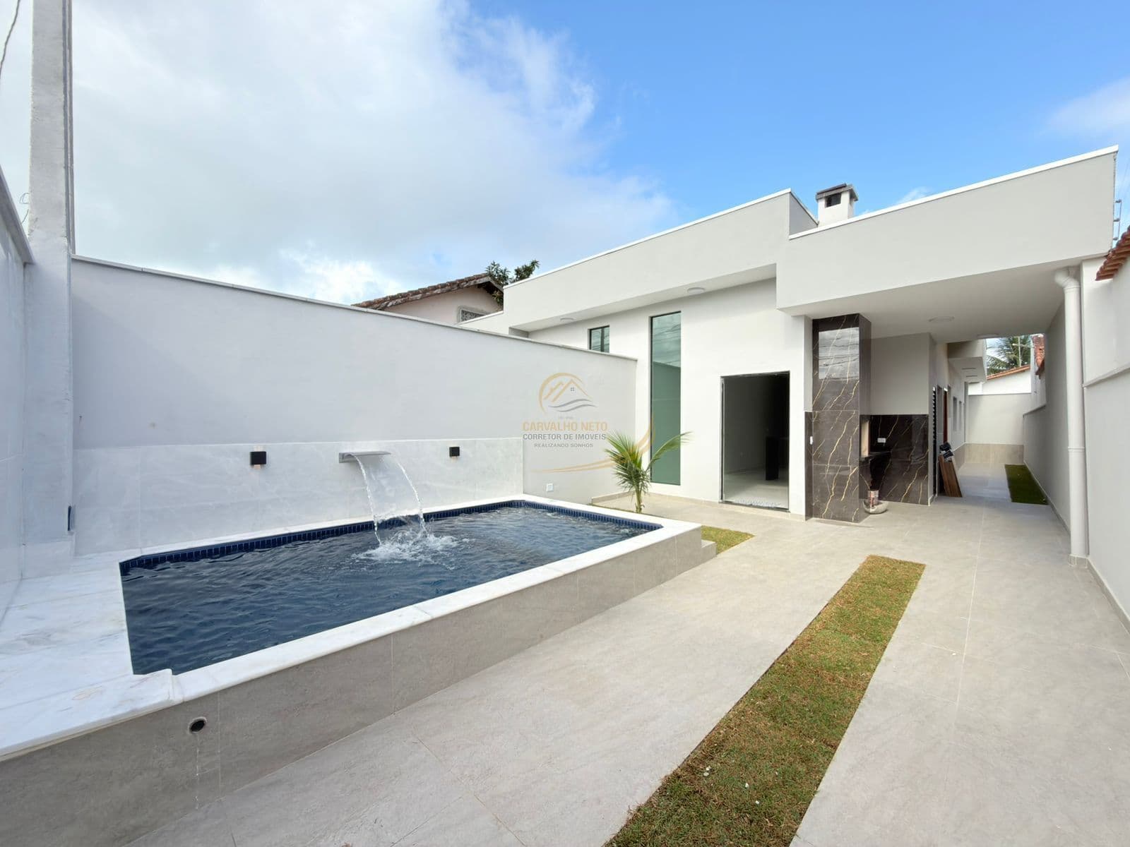LINDA CASA, PROJETO MODERNO E ACABAMENTO DIFERENCIADO, 750M DO MAR EM ITANHAÉM!