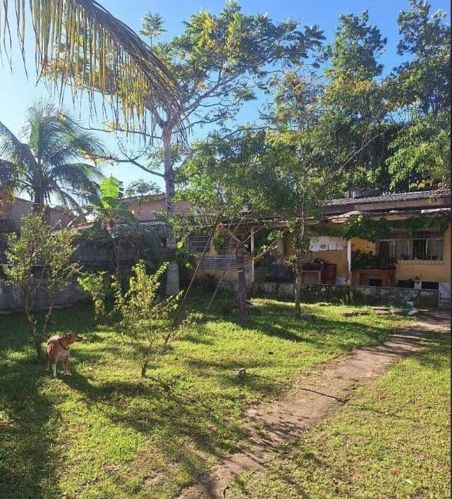 EDÍCULA COM BAITA TERRENÃO POR UM PREÇO IMPERDÍVEL APENAS 800MTS DO MAR EM ITANHAÉM!!