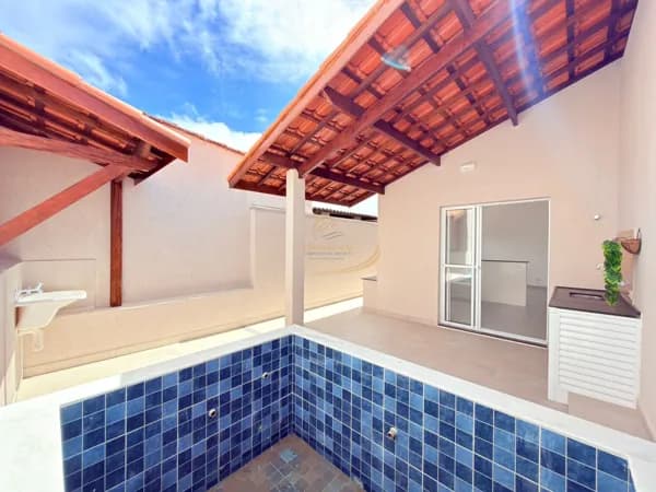 SUA CASA NA PRAIA PERTINHO DO CENTRO DE ITANHAÉM!!