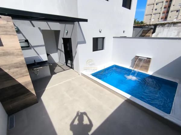 SOBRADO NA PRAIA DOS SONHOS COM PISCINA INDIVIDUAL PARA VENDA EM ITANHAÉM!!