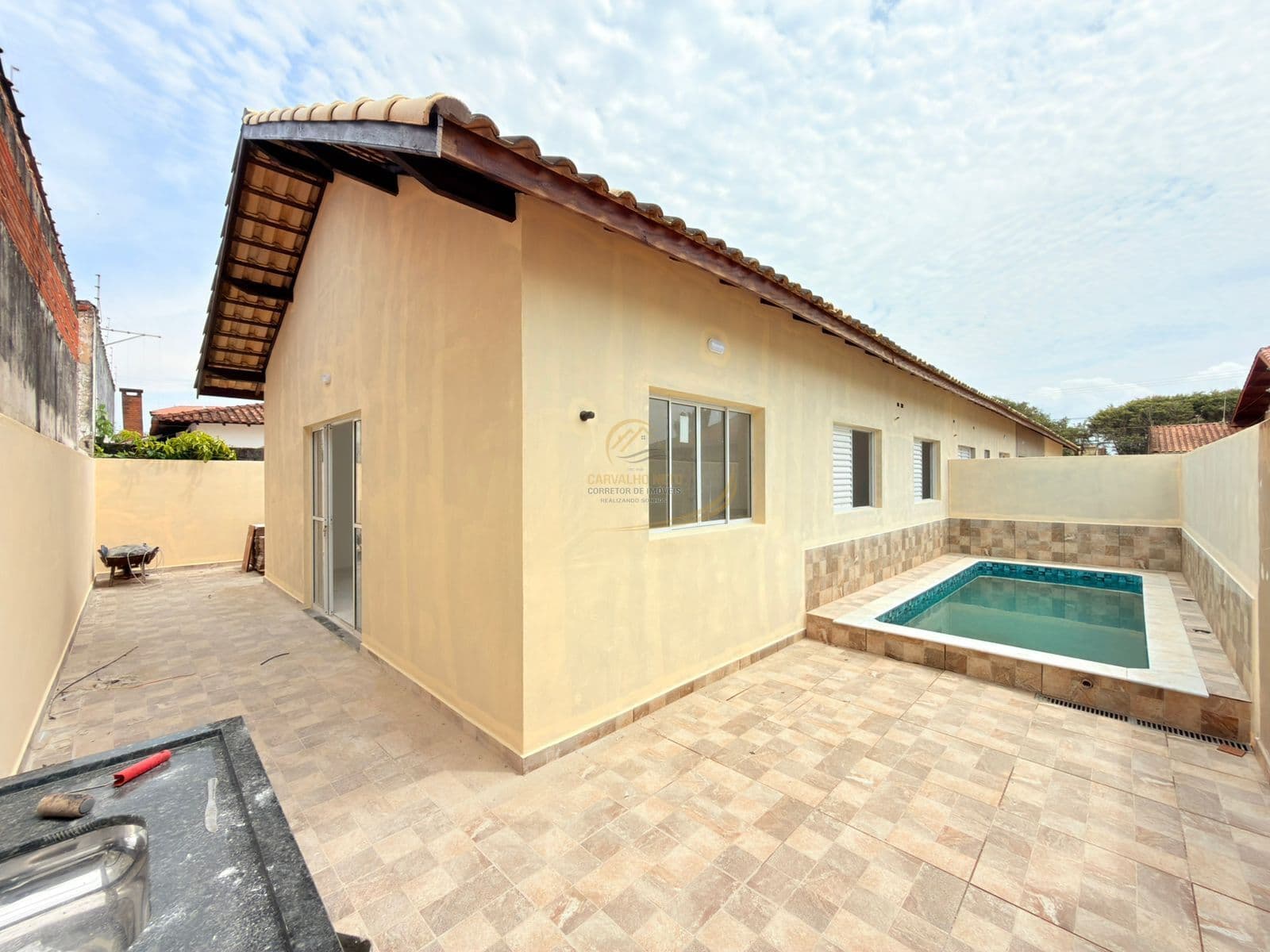 CASA EM CONDOMÍNIO FECHADO 500M DO MAR COM PISCINA PRIVATIVA EM ITANHAÉM!!