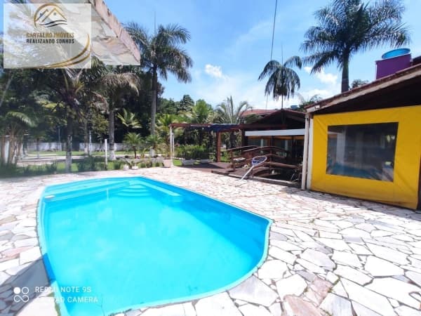 MARAVILHOSA CHÁCARA COM PISCINA PARA VENDA EM ITANHAÉM!