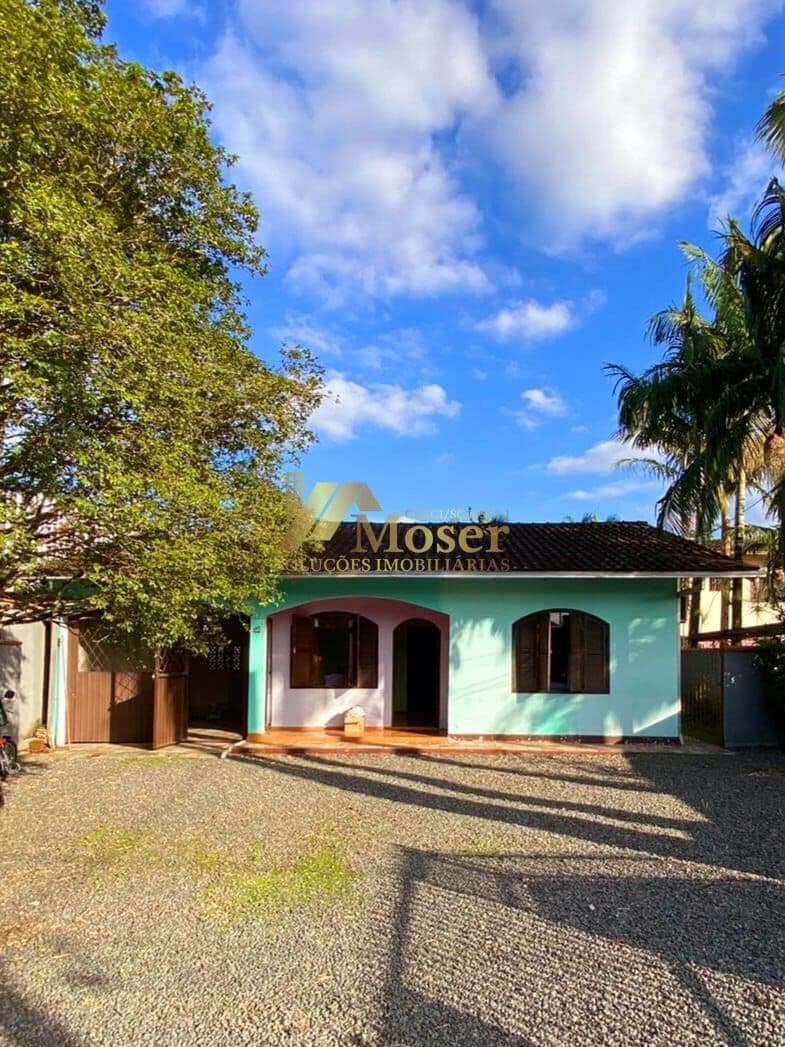 Casa em Joinville - Costa e Silva