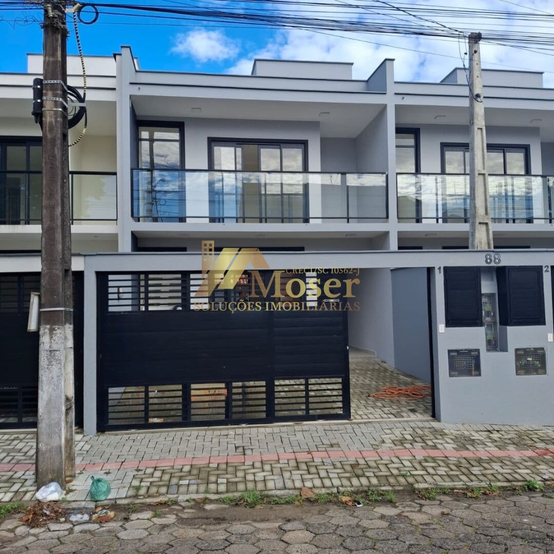 Sobrado Geminado à venda no Centro de Barra Velha/SC