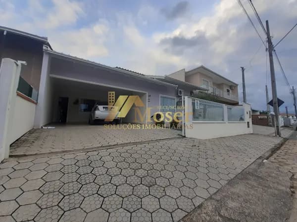 Casa em Barra Velha - São Cristóvão