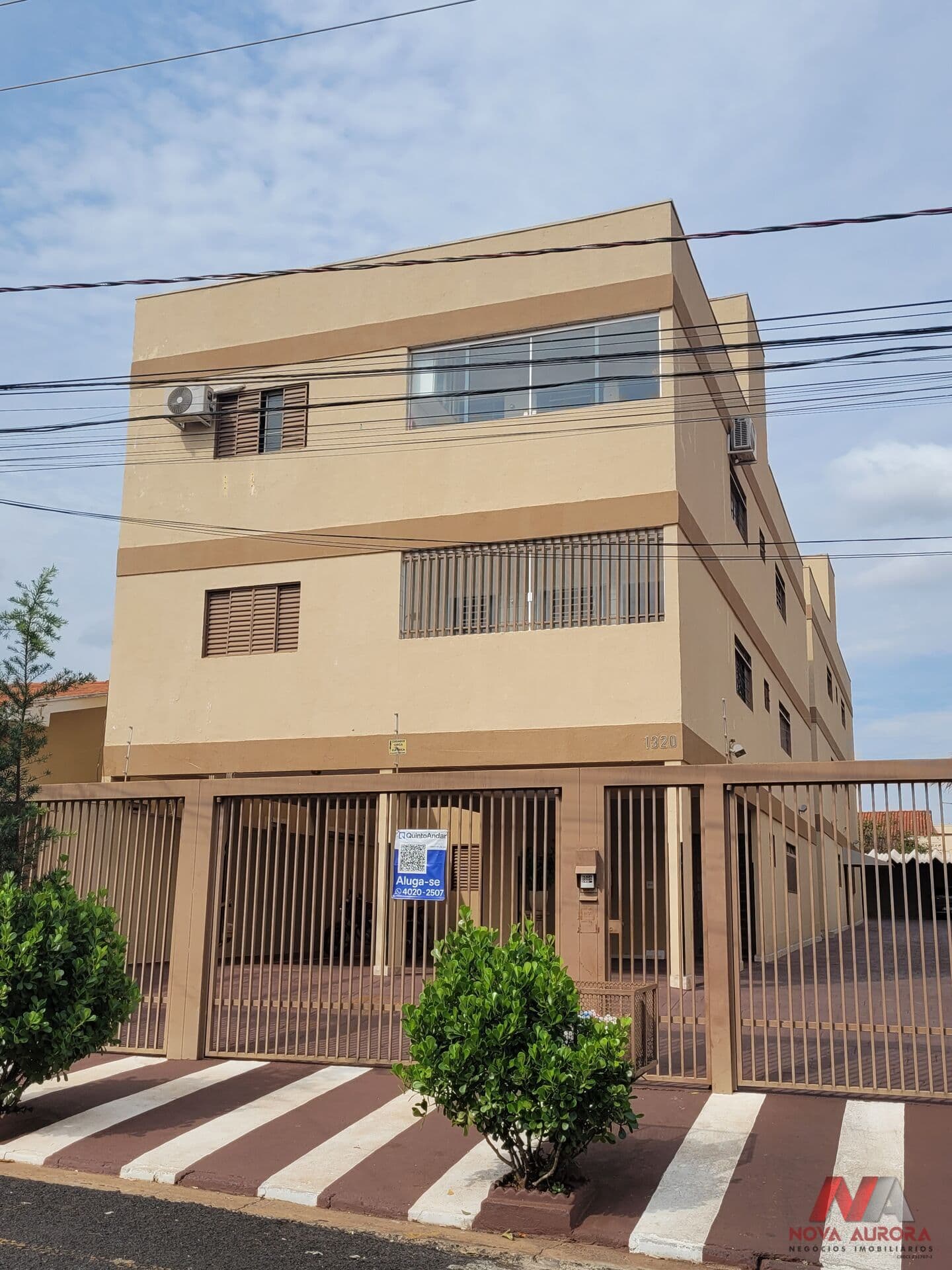 Apartamento 02 dormitórios para alugar próximo Av. Philadelpho Gouveia Neto - São José do Rio Preto/SP