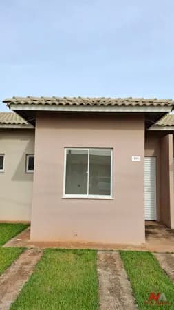 Casa térrea 02 dormitórios á venda no Condomínio Garden RNI - Bady Bassit/SP