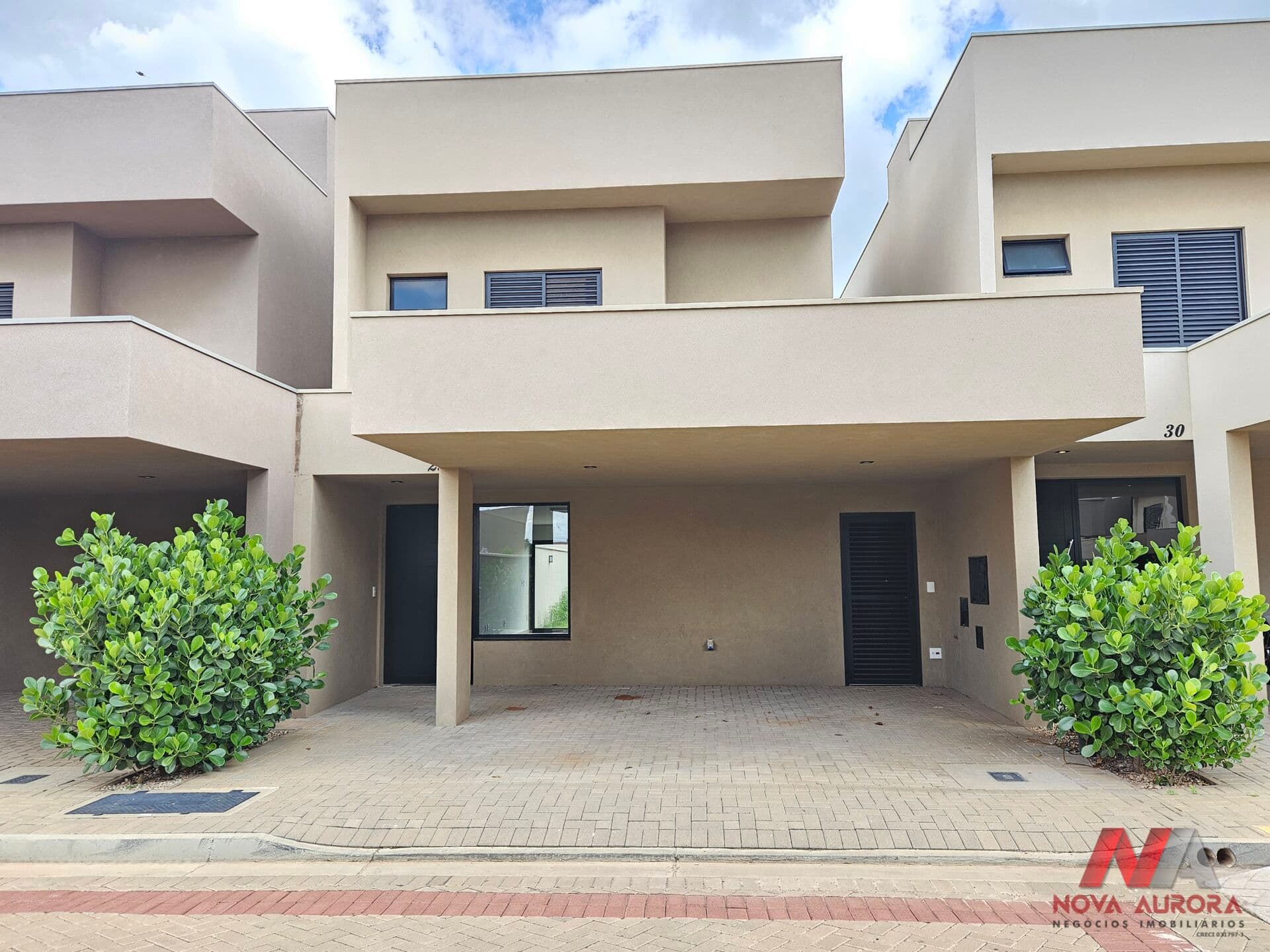 Casa sobrado 03 suítes disponível para locação no Condomínio Veredas Harmonia - São José do Rio Preto/SP