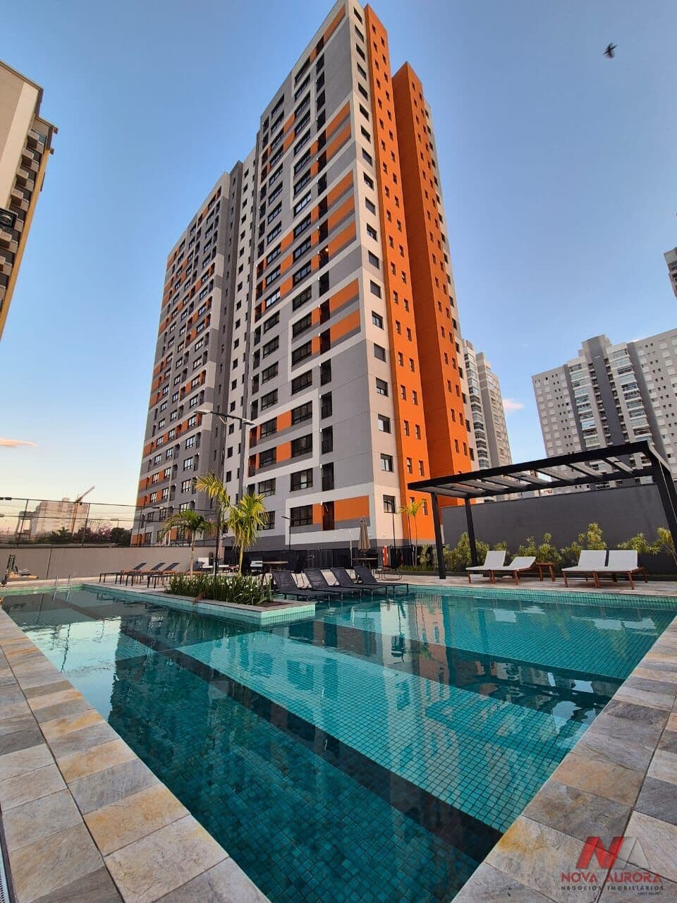 Apartamento 02 dormitórios com suíte para alugar próximo ao Plaza Shopping - São José do Rio Preto/SP