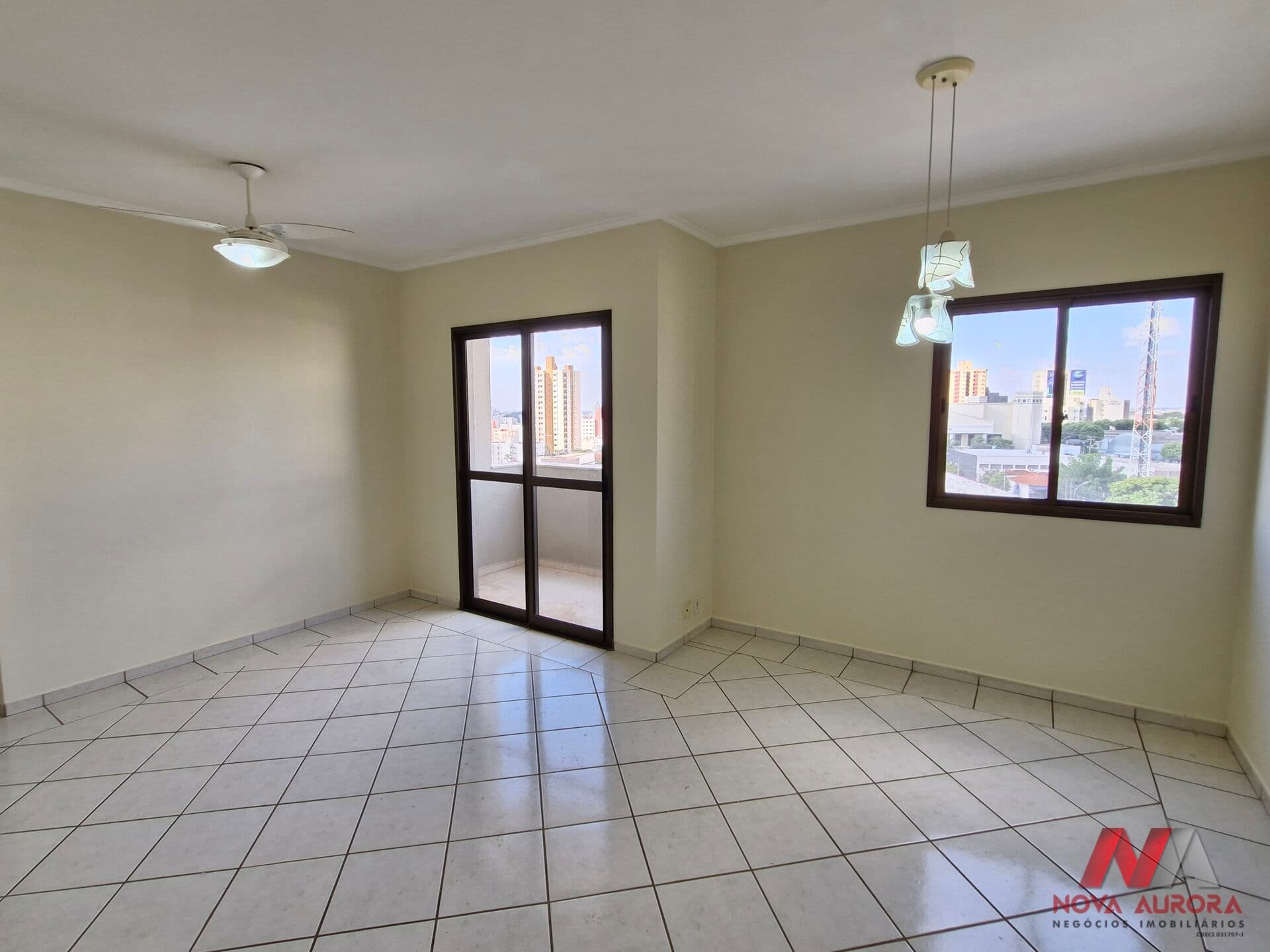 Apartamento 03 dormitórios sendo 01 suíte para alugar no Bairro Redentora - São José do Rio Preto/SP