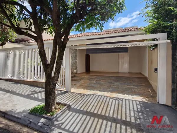 Casa 02 dormitórios sendo 01 suíte com edícula para venda próximo a Av. Fortunato Ernesto Vetorasso - São José do Rio Preto/SP