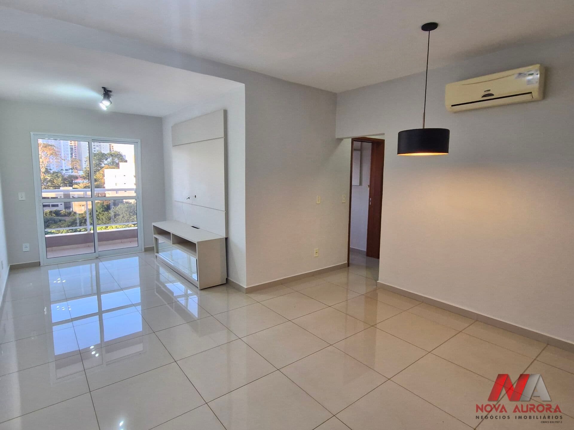 Apartamento 02 dormitórios com suíte para alugar próximo ao Plaza Shopping - São José do Rio Preto/SP
