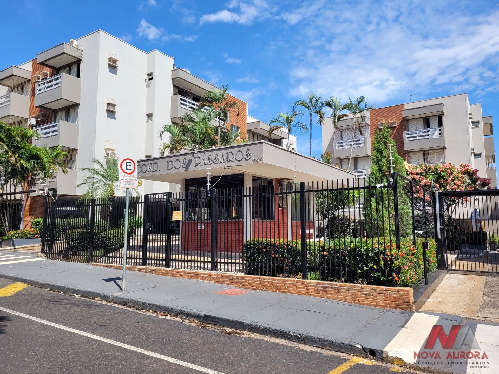 Apartamento 03 dormitórios com suíte à venda no condomínio dos Pássaros - São José do Rio Preto/SP