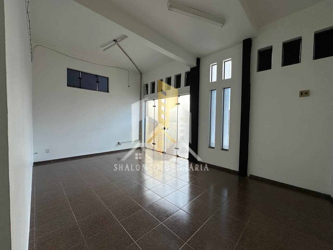 Sala/Conjunto em Primavera do Leste - Centro