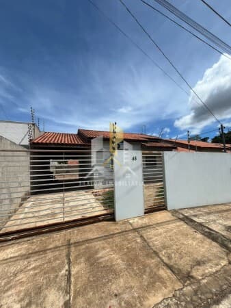 Casa em Primavera do Leste - jardim florença