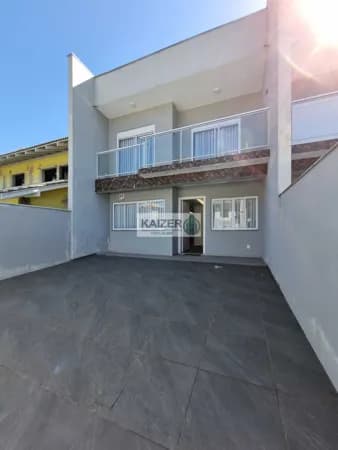 Sobrado Geminado em Itaguaçú, São Francisco do Sul/SC