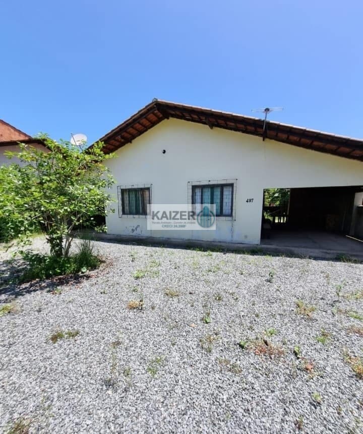 ☆☆☆ Casa de avenaria, semimobiliada, situada na Praia de Ubatuba - São Francisco do Sul, distante 550 metros do mar ☆☆☆