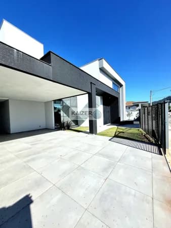 Sobrado Alto Padrão em Itaguaçú, São Francisco do Sul/SC