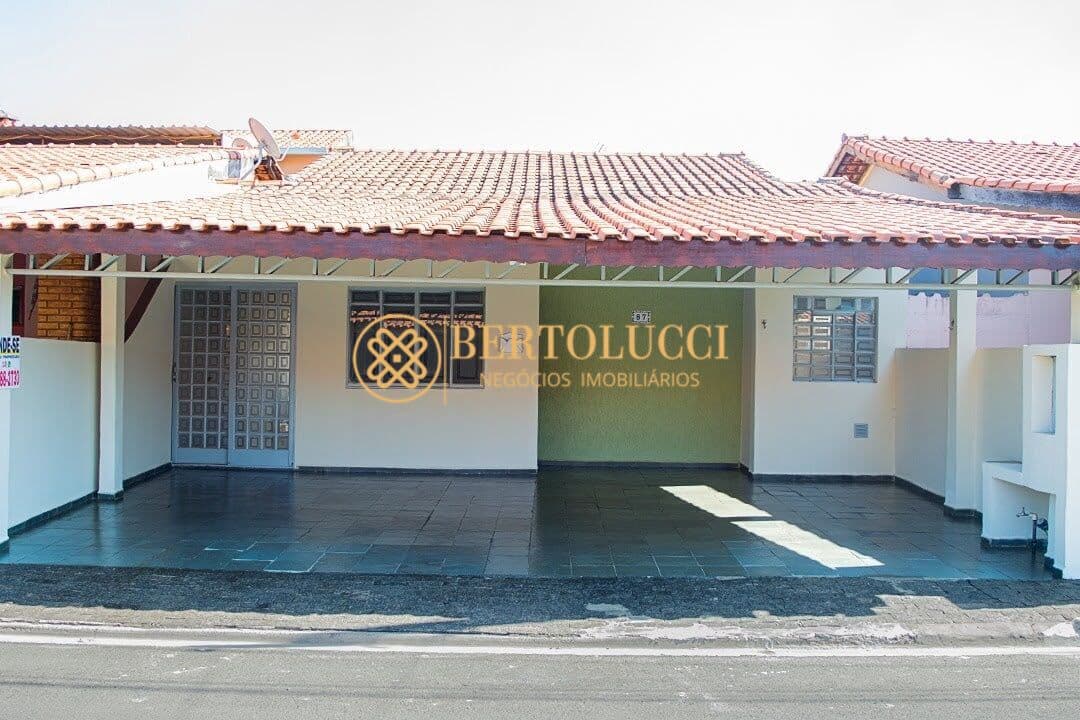 Casa em Condomínio Residencial Tropeiro