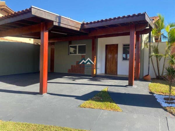 Casa de Condomínio em Ribeirão Preto - Residencial Jatobá