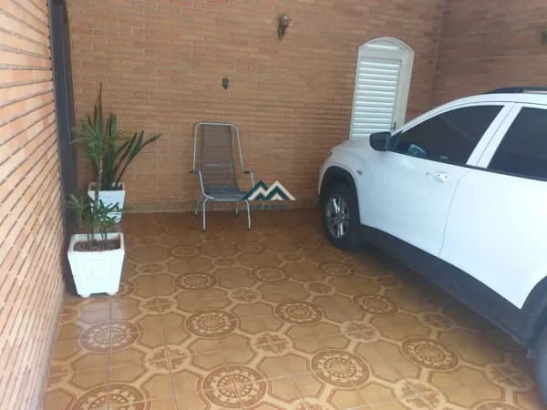 Casa em Jardim Castelo Branco, Ribeirão Preto/SP