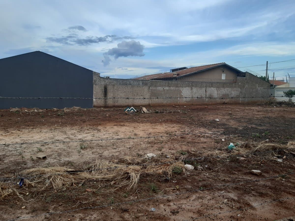 Terreno para Venda em Angelo Jurca Ribeirão Preto-SP