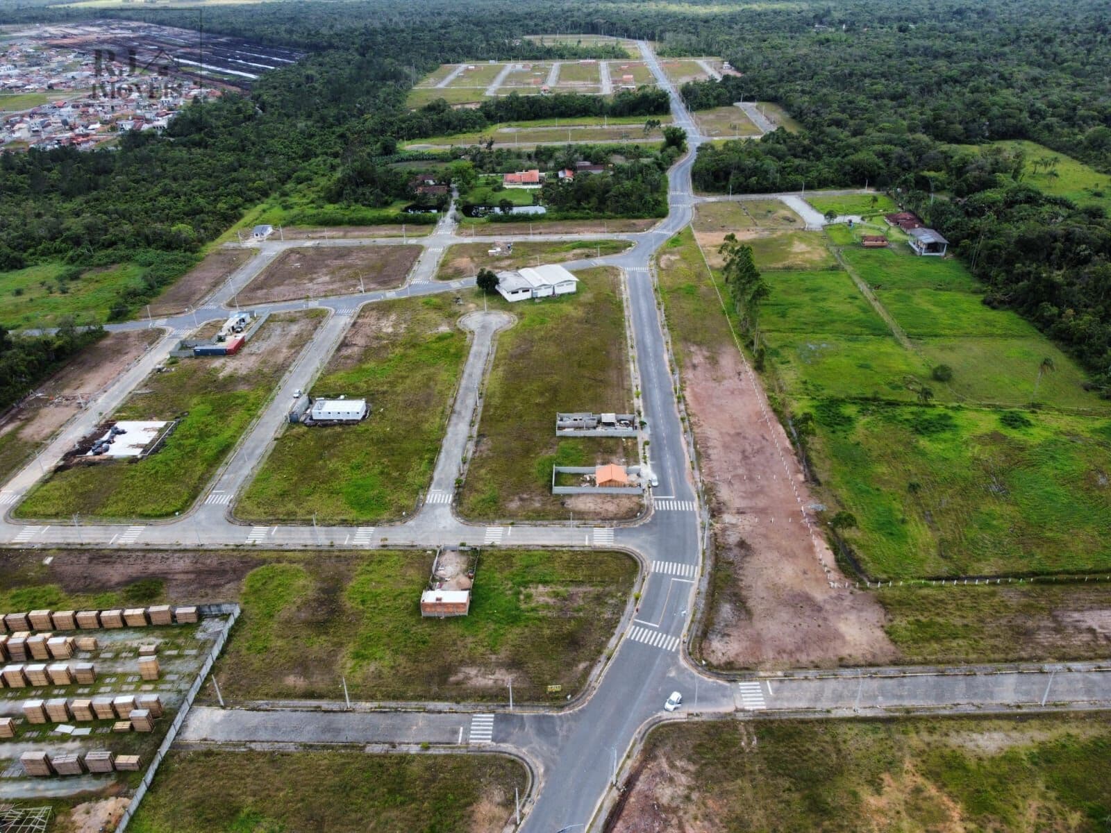Lote/Terreno em Araquari - Centro