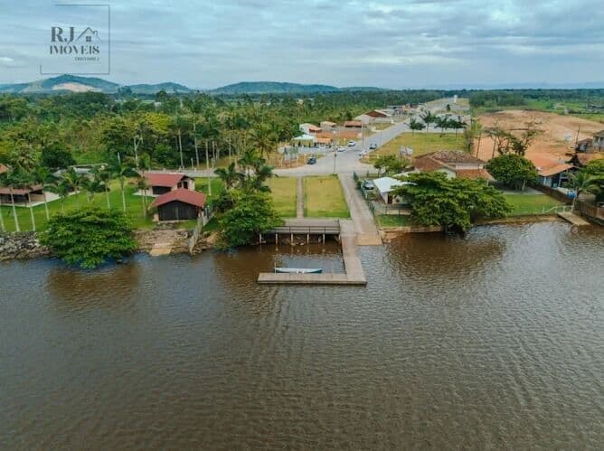Lote/Terreno em Araquari - Barra do Itapocú