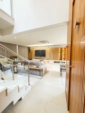 Sobrado com 3 suítes e projeto diferenciado — destaque no Villa Lobos