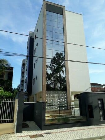 Apartamento Padrão para Venda no Bairro Bom Retiro em Joinville-SC
