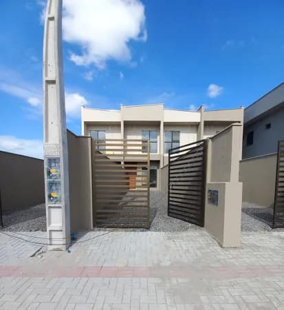 Sobrado em Joinville - Vila Nova