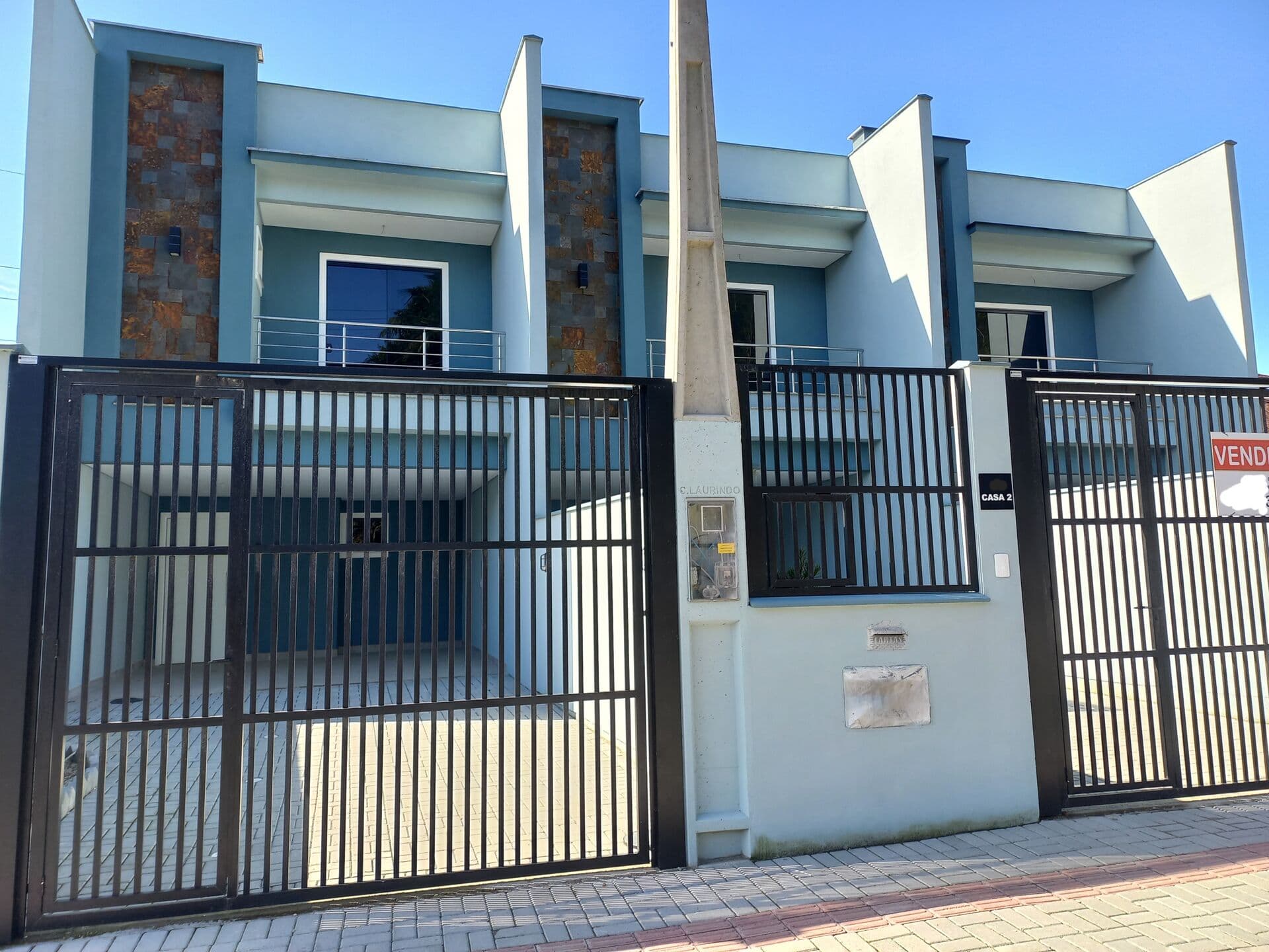 Sobrado em Joinville - São Marcos