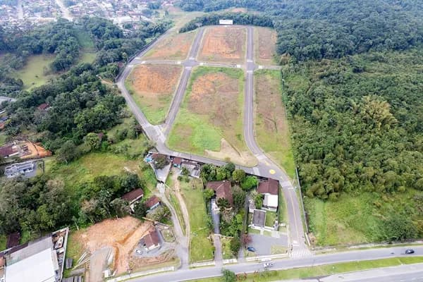 Lote/Terreno em Joinville - Itinga