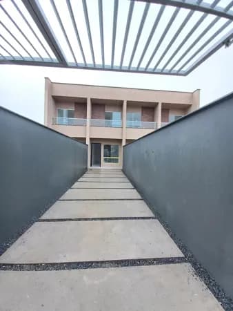 Sobrado em Joinville - Vila Nova