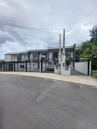 Sobrado em Joinville - Anita Garibaldi