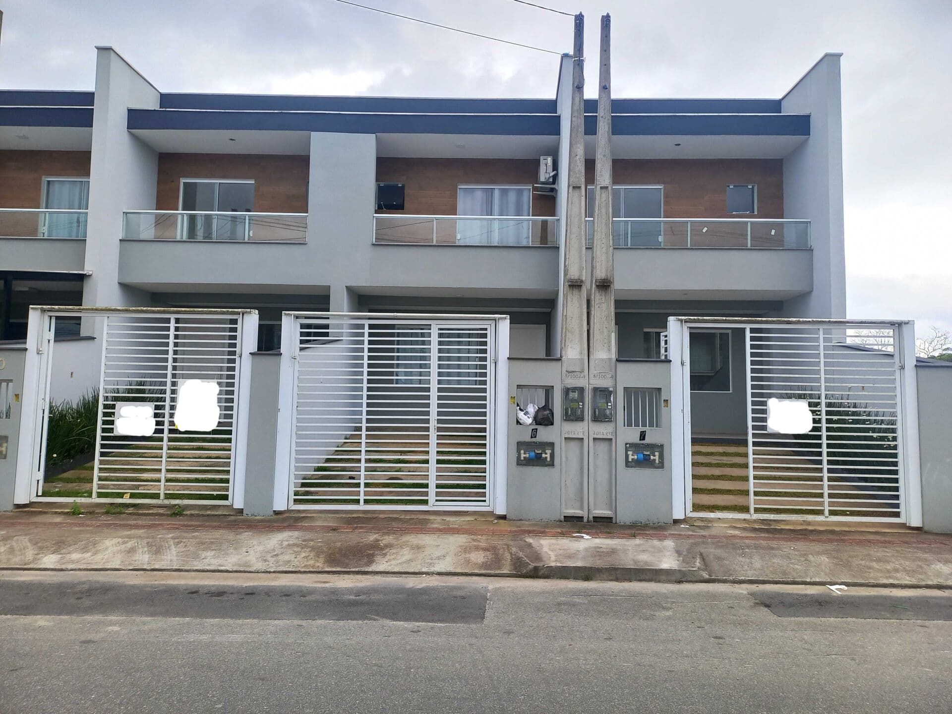 Sobrado em Joinville - Floresta