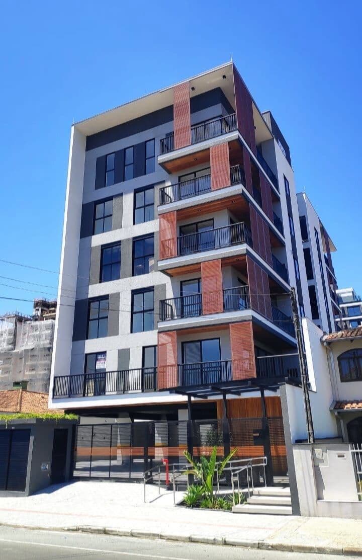 Apartamento Padrão para Venda no Bairro Santo Antônio em Joinville-SC